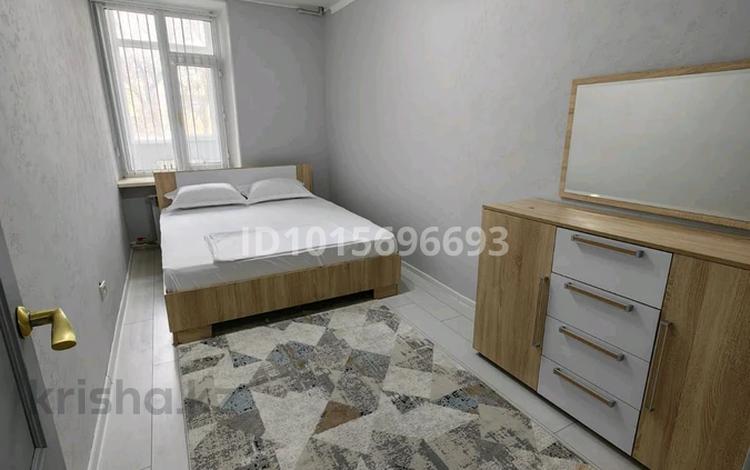 2-бөлмелі пәтер · 60 м² · 2/5 қабат, Байтурсынова 19, бағасы: 200 000 ₸ в Шымкенте, Аль-Фарабийский р-н — фото 2