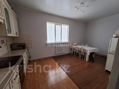 Отдельный дом · 3 комнаты · 140 м² · 9 сот., мкр Балауса, Султана Баймагамбетова 11 за 25.5 млн ₸ в Атырау
