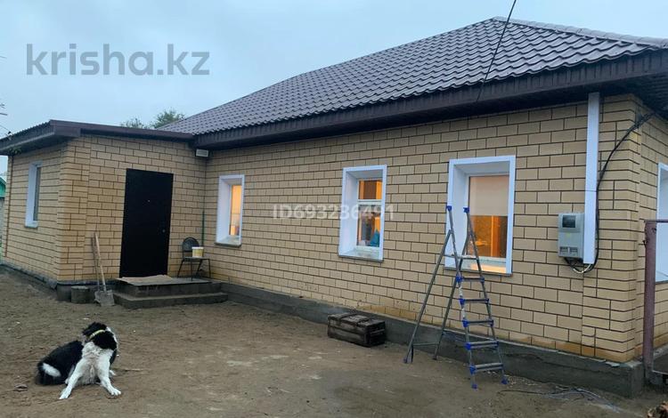 Отдельный дом · 4 комнаты · 66.5 м² · 4.5 сот., Комсомольская 74 — Щедрина за 25 млн ₸ в Павлодаре — фото 2