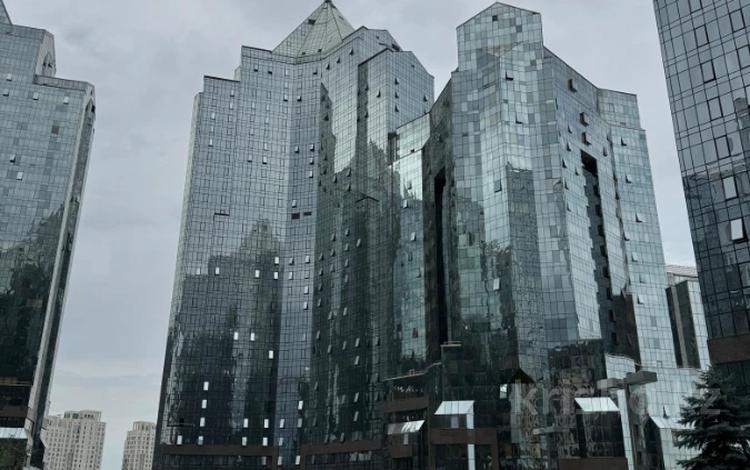 4-бөлмелі пәтер · 162.1 м² · 19/33 қабат, Аль-фараби 15/1, бағасы: ~ 138.1 млн ₸ в Алматы, Бостандыкский р-н — фото 2