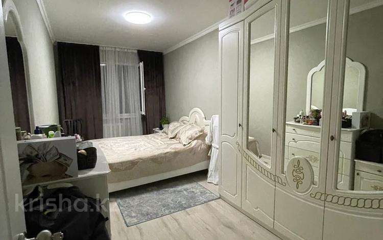 3-комнатная квартира, 61 м², 4/4 этаж, мкр №1 34 за 32 млн 〒 в Алматы, Ауэзовский р-н — фото 2