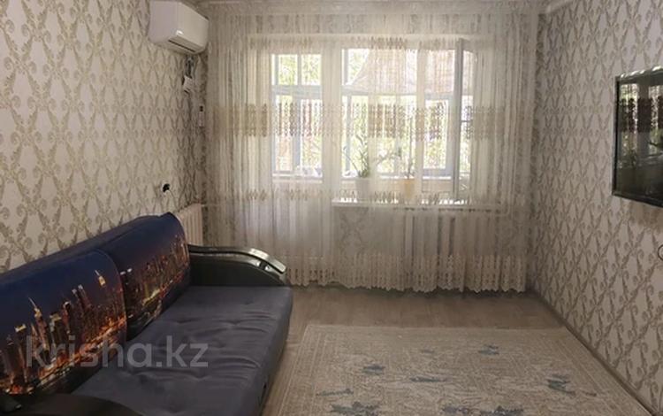 2-бөлмелі пәтер · 50 м² · 2/9 қабат, Қонаев ш/а., бағасы: 130 000 ₸ в Уральске, мкр Кунаева — фото 2