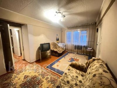 3-бөлмелі пәтер · 60 м² · 4/4 қабат, Кабанбай Батыра 136, бағасы: 17.5 млн ₸ в Усть-Каменогорске