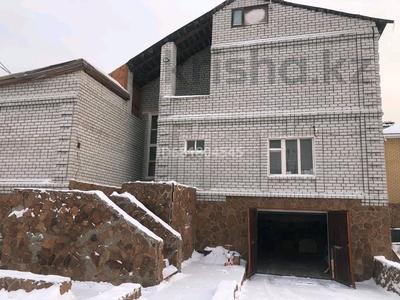 Отдельный дом · 5 комнат · 284 м² · 10 сот., Западная 32 за 35 млн 〒 в Семее, Красный Кордон