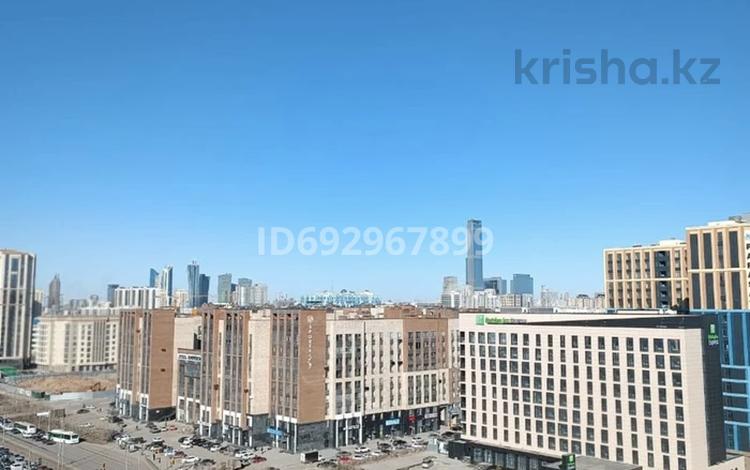 1-комнатная квартира · 44 м² · 13 этаж, Туран 55 — №24 за 3 000 ₸ в Астане, Есильский р-н — фото 2
