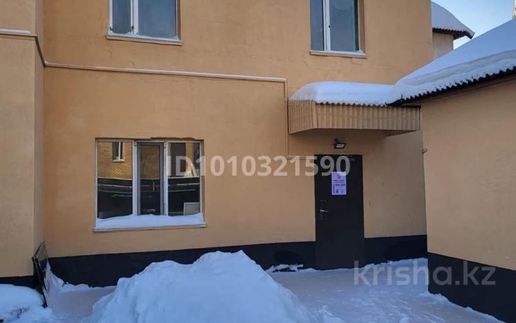 Отдельный дом · 7 комнат · 250 м² · 2 сот., мкр Шубар за 750 000 〒 в Астане, Есильский р-н — фото 2