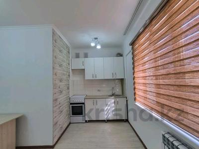 2-бөлмелі пәтер · 50 м² · 1/3 қабат, Утегенова 18/8 — Рыскулова, бағасы: 135 000 ₸ в Шымкенте