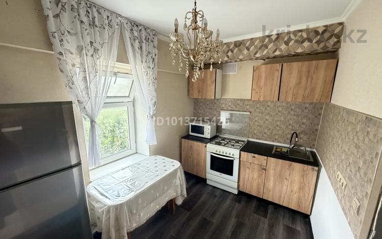 1-бөлмелі пәтер · 44 м² · 5/5 қабат, мкр №10 15б, бағасы: 200 000 ₸ в Алматы, Ауэзовский р-н — фото 2