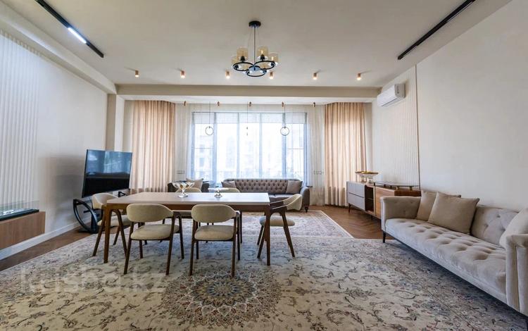 3-бөлмелі пәтер · 152 м² · 1/3 қабат, Сейдимбека 110/1, бағасы: 200 млн ₸ в Алматы, Наурызбайский р-н — фото 2