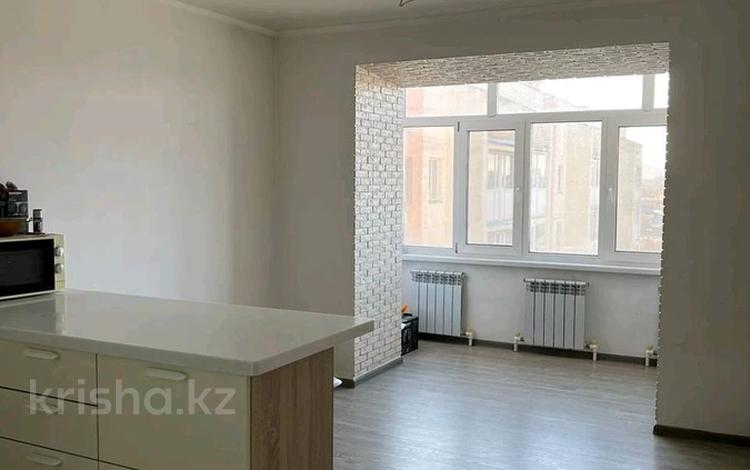 3-комнатная квартира · 56 м² · 5/5 этаж, Сулейменова 22