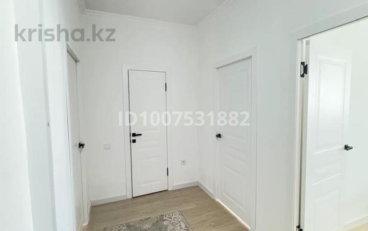 2-бөлмелі пәтер · 70 м² · 4/4 қабат, мкр Нурсая 11, бағасы: 22 млн ₸ в Атырау — фото 2