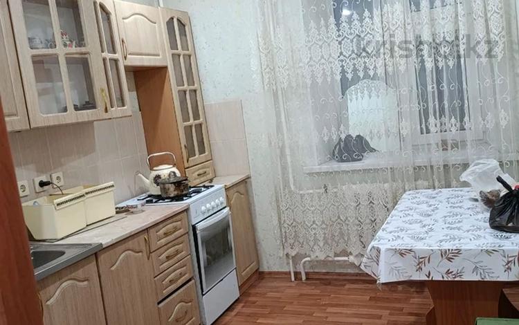 1-комнатная квартира · 35 м² · 5/9 этаж, Кизатова 9 — 3 гор поликлиника за 150 000 ₸ в Петропавловске — фото 2