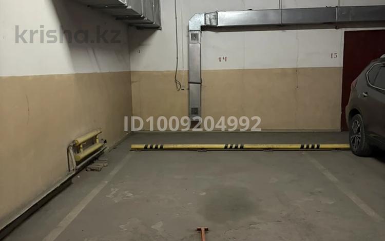Паркинг · 18 м² · Навои 7 — Жандосова-Науаи, бағасы: 25 000 ₸ в Алматы, Ауэзовский р-н — фото 2
