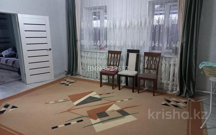 Жеке үй · 4 бөлме · 180 м² · 10 жүзд., Молдагулова 41 — Рядом со школой #1, бағасы: 20 млн ₸ в Балпыке Би — фото 2