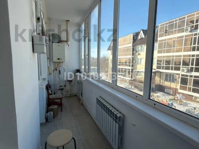 2-бөлмелі пәтер · 60 м² · 2/5 қабат, Айталиева 7/2 — 31 школы, бағасы: 24.5 млн 〒 в Уральске