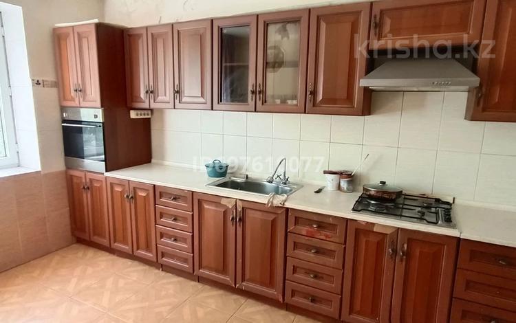 4-комнатная квартира · 80 м² · 1/2 этаж, Звезда 6 за 170 000 ₸ в Шымкенте — фото 2