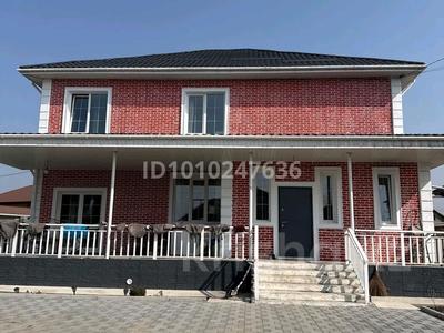 Отдельный дом · 6 комнат · 254 м² · 7 сот., Береке 11 за 170 млн 〒 в Туздыбастау (Калинино)