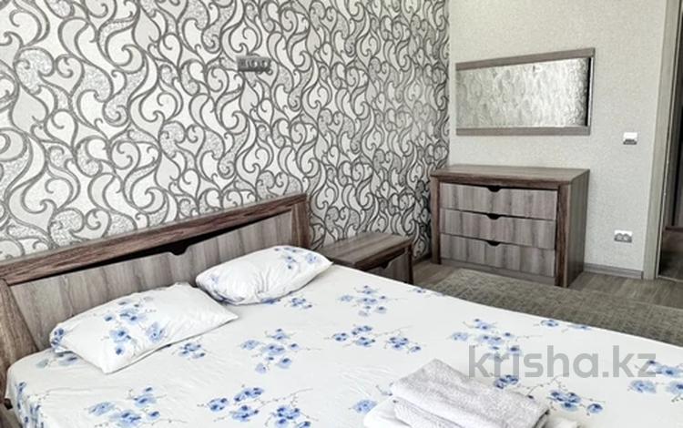 2-бөлмелі пәтер · 50 м² · 2/5 қабат, 9-й мкр 1, бағасы: 2 000 〒 в Актау — фото 2