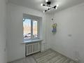3-комнатная квартира · 54 м² · 1/5 этаж, Баймұханов 33а — Жд вокзал ,рядом есть школа ,садик ,остановка привокзальный за 14 млн 〒 в Атырау, мкр Привокзальный-1 — фото 10