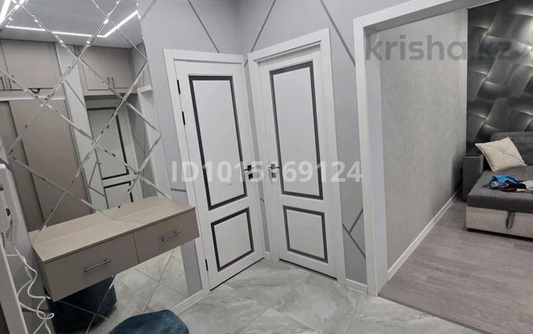 3-комнатная квартира · 60 м² · 5/5 этаж, Абая 161 — Абая петрова за 250 000 ₸ в Таразе — фото 2
