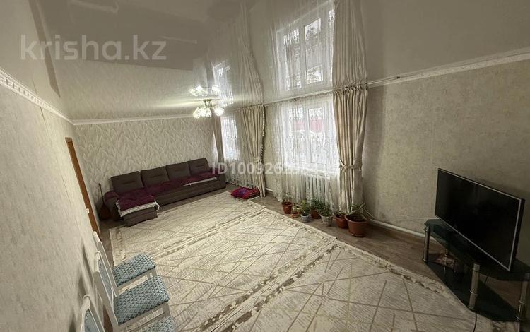 Жеке үй · 4 бөлме · 96.8 м² · 10 жүзд., Карима Сутюшева 26 — Детский сад Білім, бағасы: 20 млн ₸ в Бишкуле (Бесколь) — фото 2