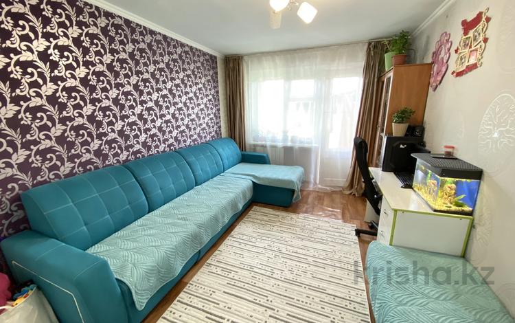 2-комнатная квартира, 48 м², 3/5 этаж, республики 21