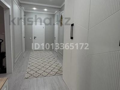 3-бөлмелі пәтер · 122 м² · 3/5 қабат, мкр. Алтын орда 2е, бағасы: 40 млн ₸ в Актобе