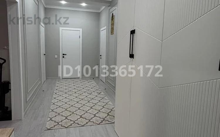 3-комнатная квартира · 122 м² · 3/5 этаж, мкр. Алтын орда 2е за 40 млн ₸ в Актобе — фото 2