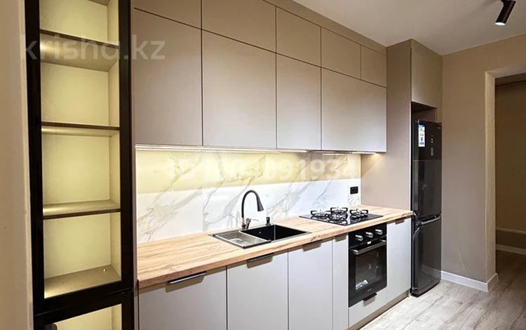 4-комнатная квартира · 145 м² · 1/3 этаж, мкр Жулдыз, Бисена Жумагалиева 17/3 за 41 млн 〒 в Уральске — фото 2