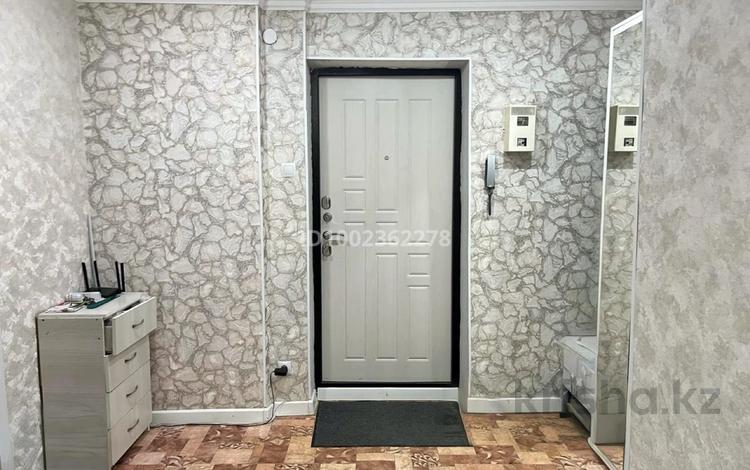 2-бөлмелі пәтер · 64.4 м² · 3/9 қабат, мкр 12 49, бағасы: 24.5 млн ₸ в Актобе — фото 2