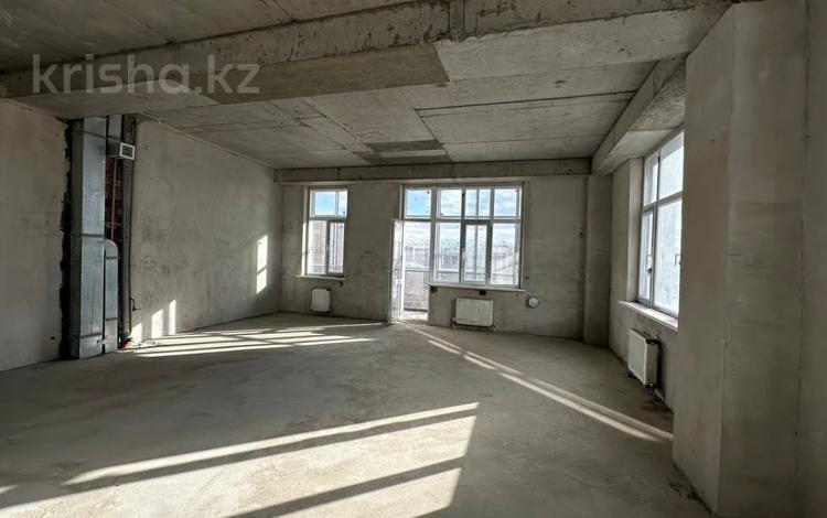 3-комнатная квартира · 146 м² · 6/13 этаж, Есенберлина 37/3 за ~ 60.2 млн 〒 в Усть-Каменогорске — фото 5
