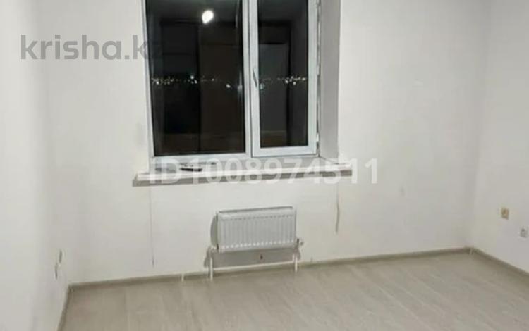 1-комнатная квартира · 42 м² · 7/9 этаж, мкр Береке за 12 млн ₸ в Атырау — фото 4