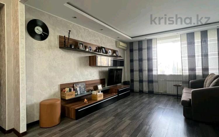 3-комнатная квартира, 64 м², 4/9 этаж, мкр 12, пр.Абилкайыр хана за 25 млн 〒 в Актобе, мкр 12 — фото 2