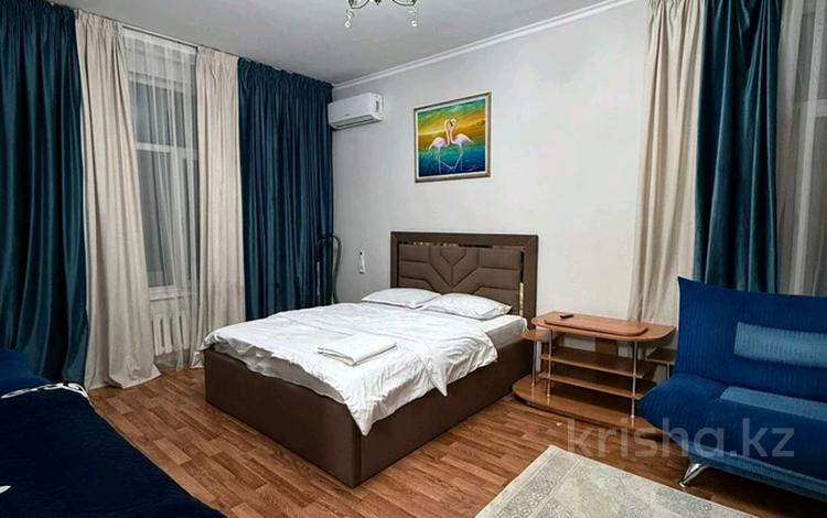 1-комнатная квартира · 50 м² · 1/5 этаж, мкр Нурсат 197 — Байтерекова(3 поликлиника) - Назарбекова(аллея) за 12 000 ₸ в Шымкенте, Каратауский р-н — фото 11