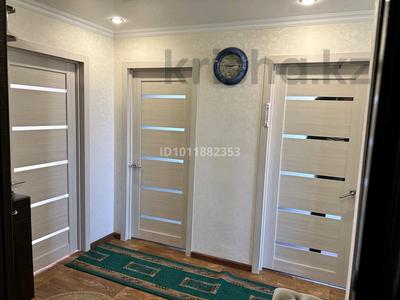 3-комнатная квартира · 64 м² · 5/5 этаж, проспект Сатпаева 100 за 16 млн 〒