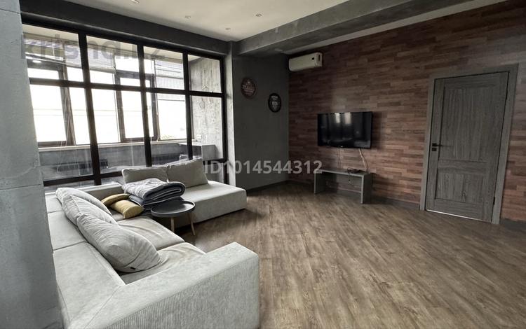 2-комнатная квартира · 66 м² · 10/10 этаж, Досмухамедова 101 за 450 000 ₸ в Алматы, Алмалинский р-н — фото 2
