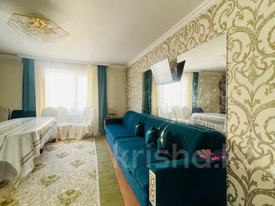 Жеке үй · 7 бөлме · 550 м² · 10 жүзд., Тайказан 59, бағасы: 1 млн ₸ в Астане, Алматы р-н