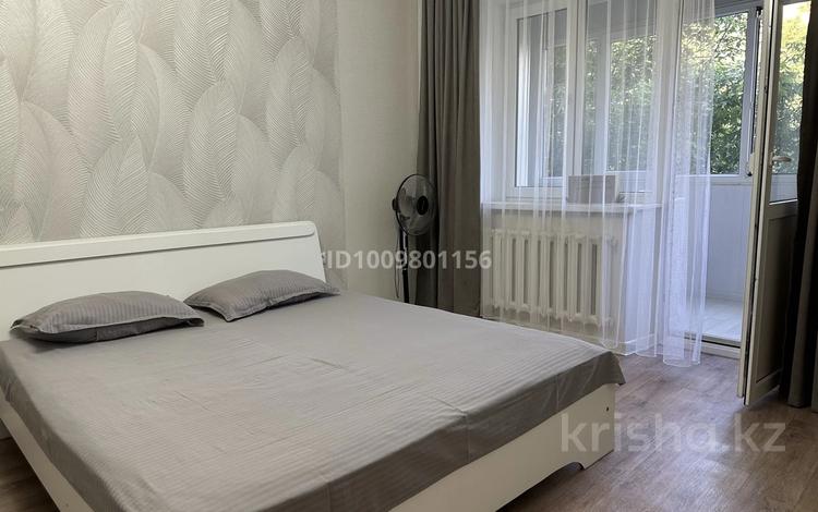 1-комнатная квартира · 39 м² · 1/5 этаж, мкр Жулдыз-1 11 за 15 000 〒 в Алматы, Турксибский р-н — фото 2