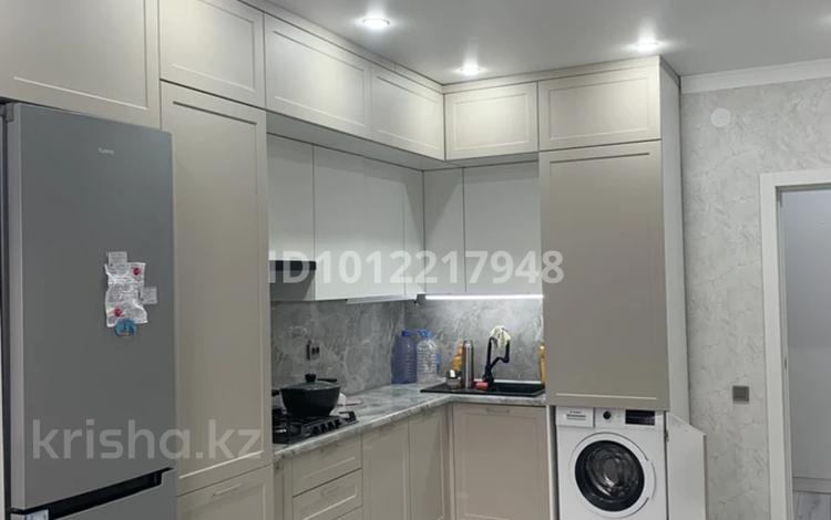 1-бөлмелі пәтер · 54.3 м² · 4/5 қабат, мкр. Алтын орда, Алтын орда 13 е — Спортивный комплекс Куат, бағасы: 23 млн ₸ в Актобе — фото 2