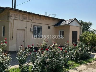 Отдельный дом · 4 комнаты · 146.1 м² · 18 сот., Прянишникова 2 — Центральная канализация, большой участок за 47 млн ₸ в 