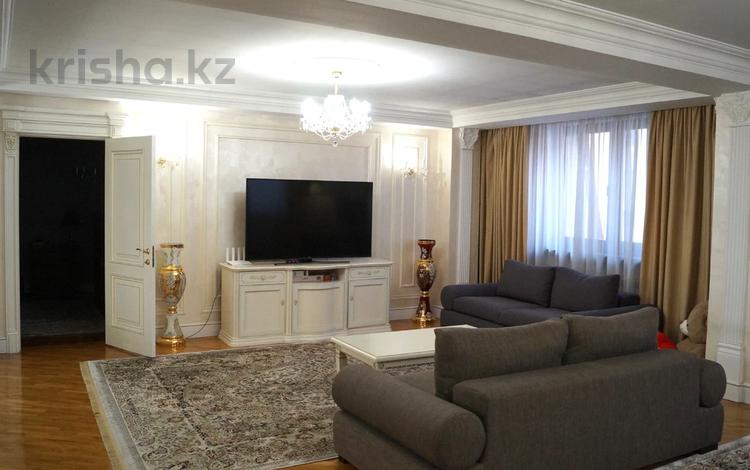 8-бөлмелі пәтер · 343 м² · 7/8 қабат, Панфилова, бағасы: 370 млн ₸ в Алматы, Алмалинский р-н — фото 21