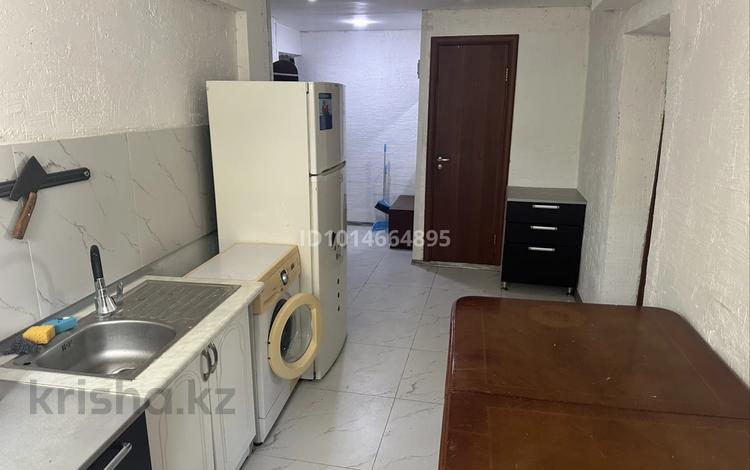 1-комнатная квартира · 42 м² · 1/1 этаж, мкр Айнабулак-3 — Павлодарская за 140 000 ₸ в Алматы, Жетысуский р-н — фото 2