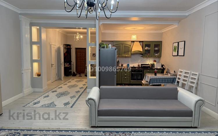 4-бөлмелі пәтер · 145 м², 15-й мкр 19/1, бағасы: 400 000 ₸ в Актау — фото 2