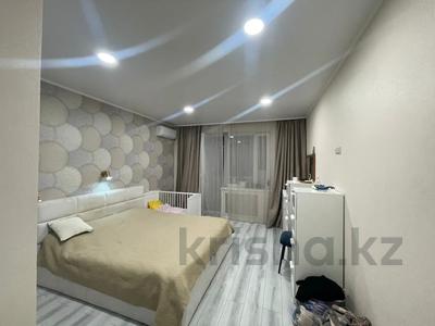 3-бөлмелі пәтер · 74 м² · 4/5 қабат, Барибаева — Парк Горького, бағасы: 78 млн ₸ в Алматы, Медеуский р-н
