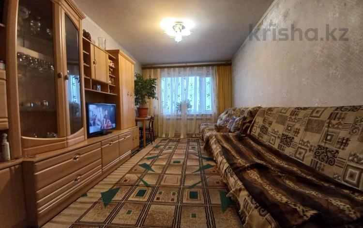 3-комнатная квартира, 68 м², 9/9 этаж, пр. Металлургов за 15.5 млн 〒 в Темиртау — фото 2