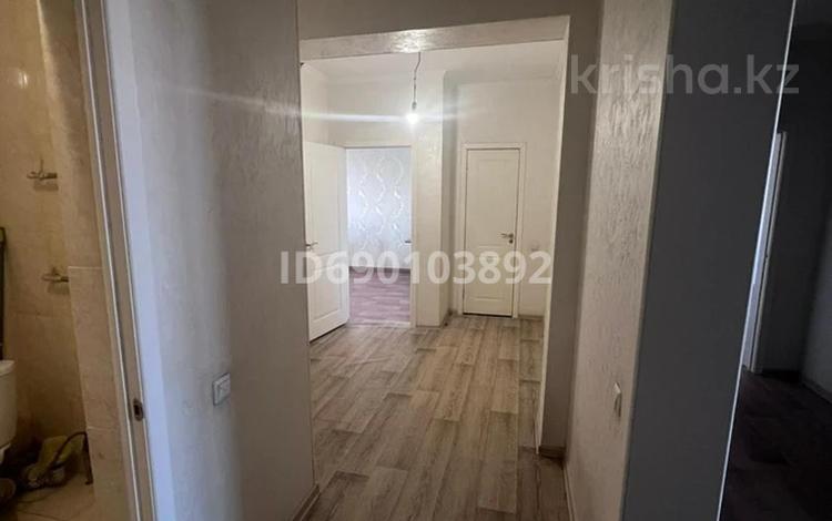 Аренда 3-комнатной квартиры - №690103892: Садвакасова, Алматы ...