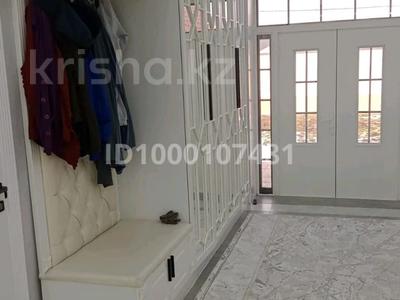 Отдельный дом · 6 комнат · 200 м² · 8050 сот., мкр Курсай — АЕМ садик за 65 млн 〒 в Шымкенте, Туран р-н