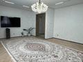 3-комнатная квартира · 110 м², мкр. Алтын орда, Алии молдагуловой за 63 млн ₸ в Актобе — фото 2