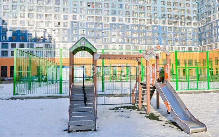 2-комнатная квартира · 43 м² · 16/22 этаж, Бектурова 4/1 за 250 000 ₸ в Астане, Есильский р-н — фото 2
