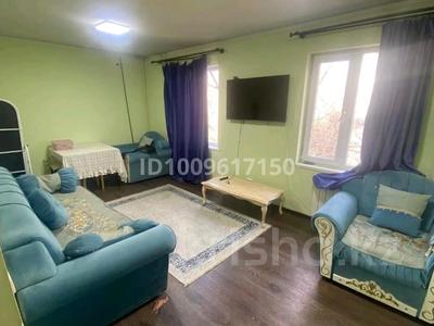 3-комнатная квартира · 63 м² · 4/5 этаж, мкр Аксай-2 19 за 260 000 〒 в Алматы, Ауэзовский р-н